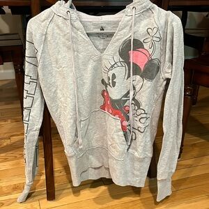 Disney parks Minnie sweatshirt with Minnie on arm